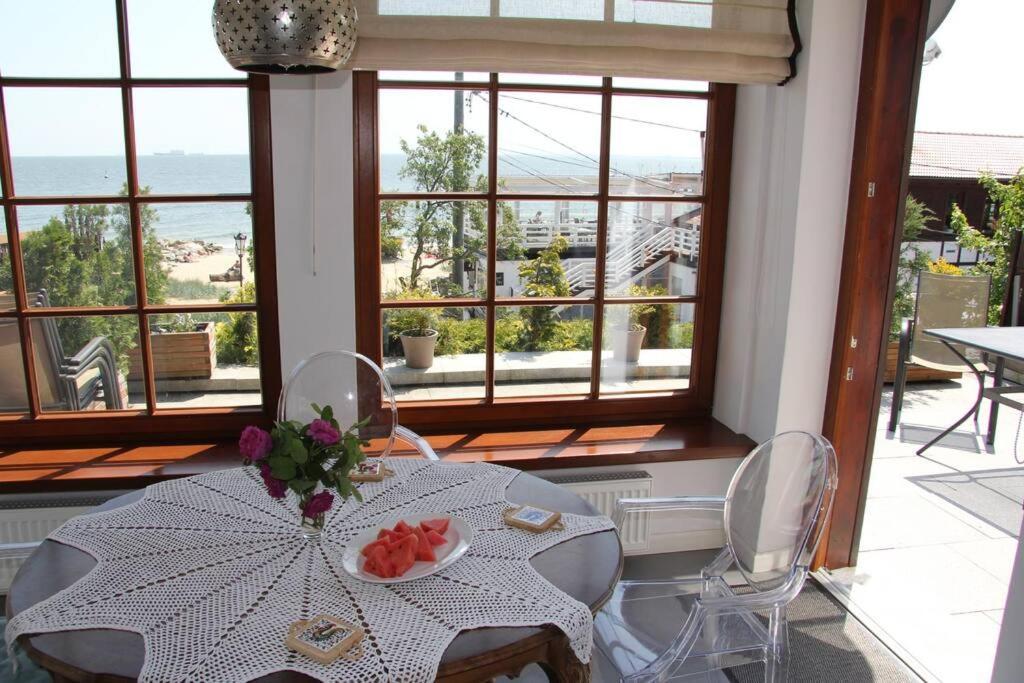 Chata Rybacka W Orlowie / Apartament Гдыня Экстерьер фото