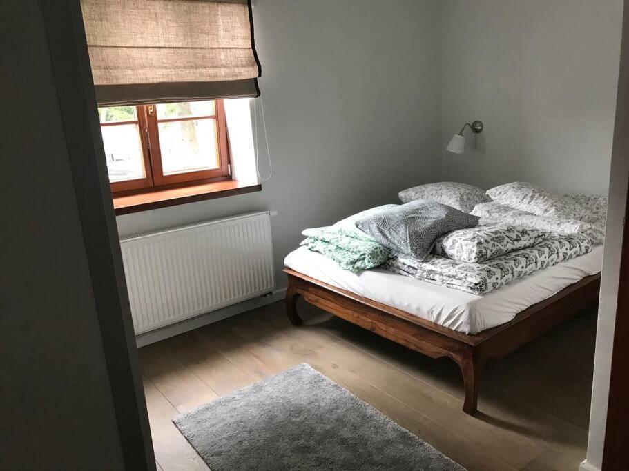 Chata Rybacka W Orlowie / Apartament Гдыня Экстерьер фото